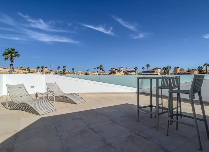 3 slaapkamer Villa te koop in Orihuela met zwembad - € 509.000 (Ref: 7241047)