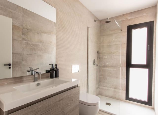 3 Zimmer Villa zu verkaufen in La Florida, Orihuela mit Pool - 509.000 € (Ref: 7241047)