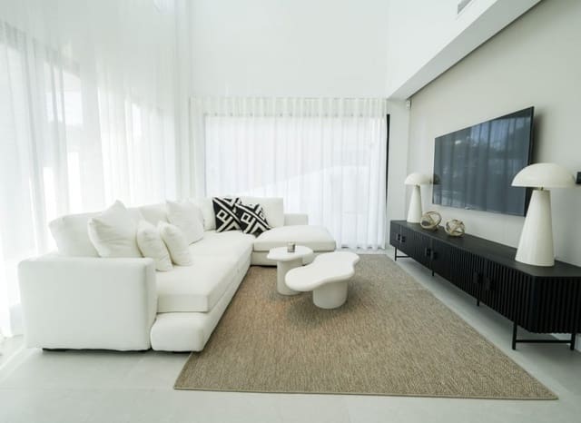 3 makuuhuone Huvila myytävänä paikassa Polop mukana uima-altaan - 860 000 € (Ref: 7419802)