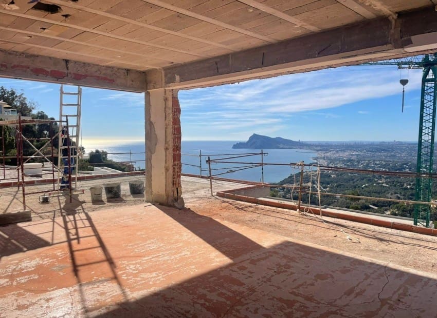 4 Zimmer Villa zu verkaufen in Altea mit Pool - 2.690.000 € (Ref: 7431421)