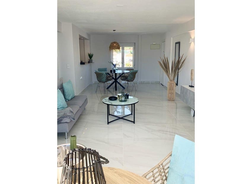 2 bedroom Apartment for holiday rental in Altea with pool - € 600 (Ref: 7473774)