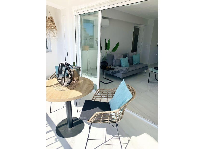 2 bedroom Apartment for holiday rental in Altea with pool - € 600 (Ref: 7473774)