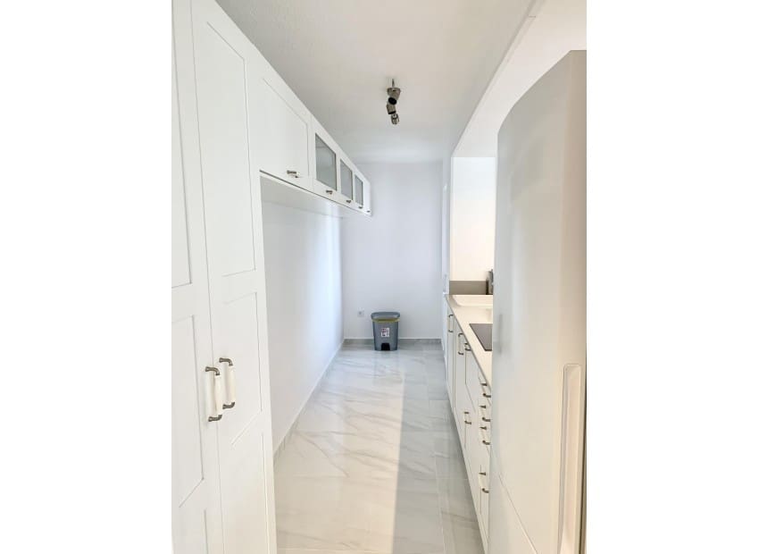 2 bedroom Apartment for holiday rental in Altea with pool - € 600 (Ref: 7473774)