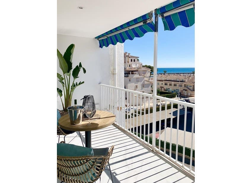 2 bedroom Apartment for holiday rental in Altea with pool - € 600 (Ref: 7473774)