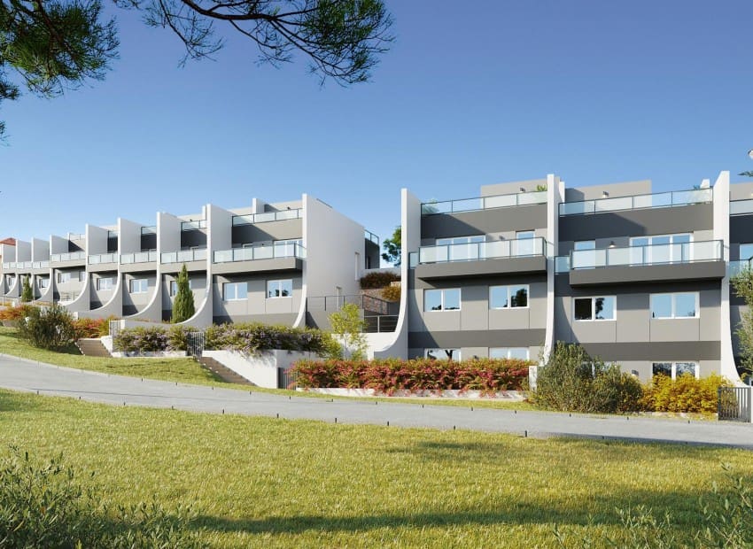 3 bedroom Townhouse for sale in Finestrat with pool - € 550,000 (Ref: 7510977)