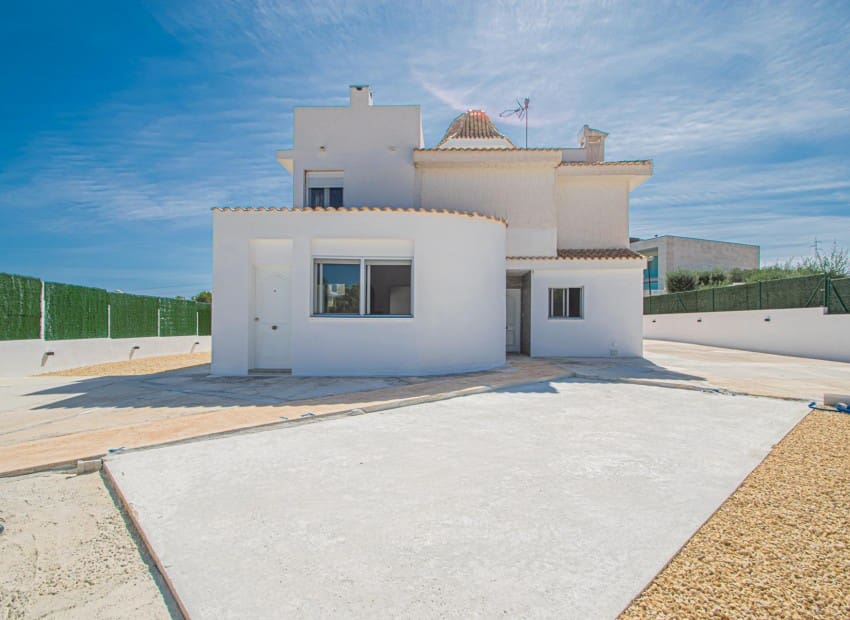 4 Zimmer Villa zu verkaufen in La Nucia mit Pool - 548.000 € (Ref: 7515616)