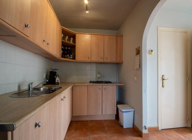 3 bedroom Villa for sale in La Nucia with pool - € 395,000 (Ref: 7555848)