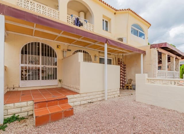 3 bedroom Villa for sale in La Nucia with pool - € 395,000 (Ref: 7555848)