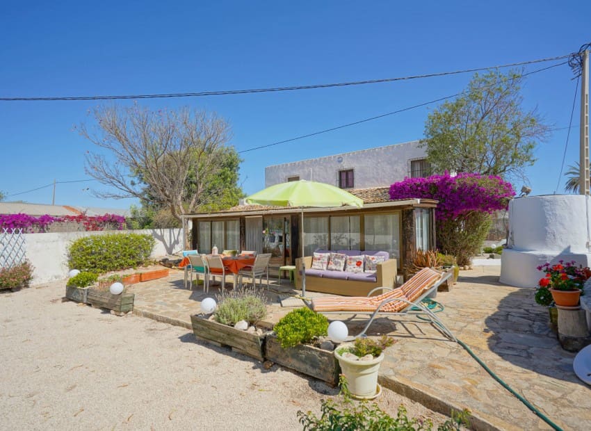 3 soverom Villa til salgs i Javea / Xabia med svømmebasseng - € 375 000 (Ref: 8825529)