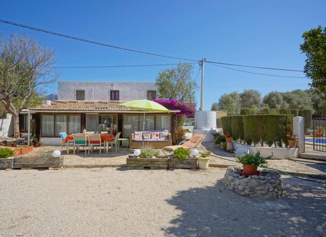 3 makuuhuone Huvila myytävänä paikassa Centro ciudad, Javea / Xàbia mukana uima-altaan - 375 000 € (Ref: 8825529)