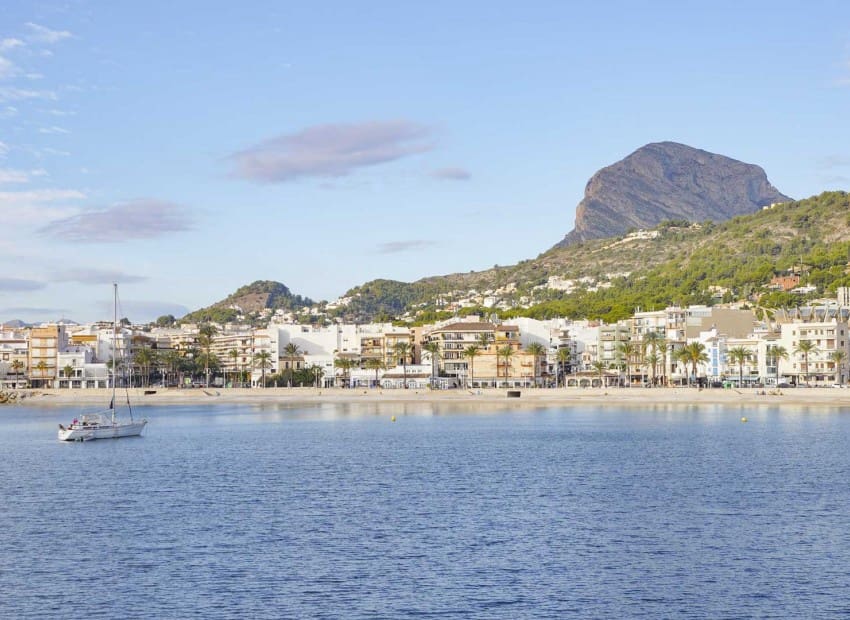 4 Zimmer Villa zu verkaufen in Javea / Xabia mit Pool - 1.495.000 € (Ref: 8825539)