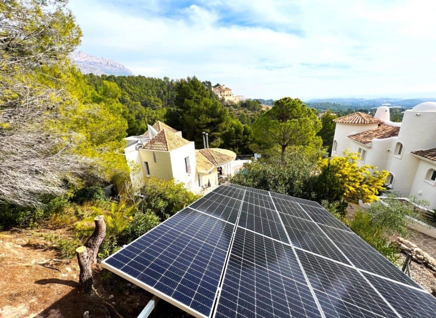 4 soveværelse Villa til salg i Altea la Vella med swimmingpool - € 525.000 (Ref: 8825675)