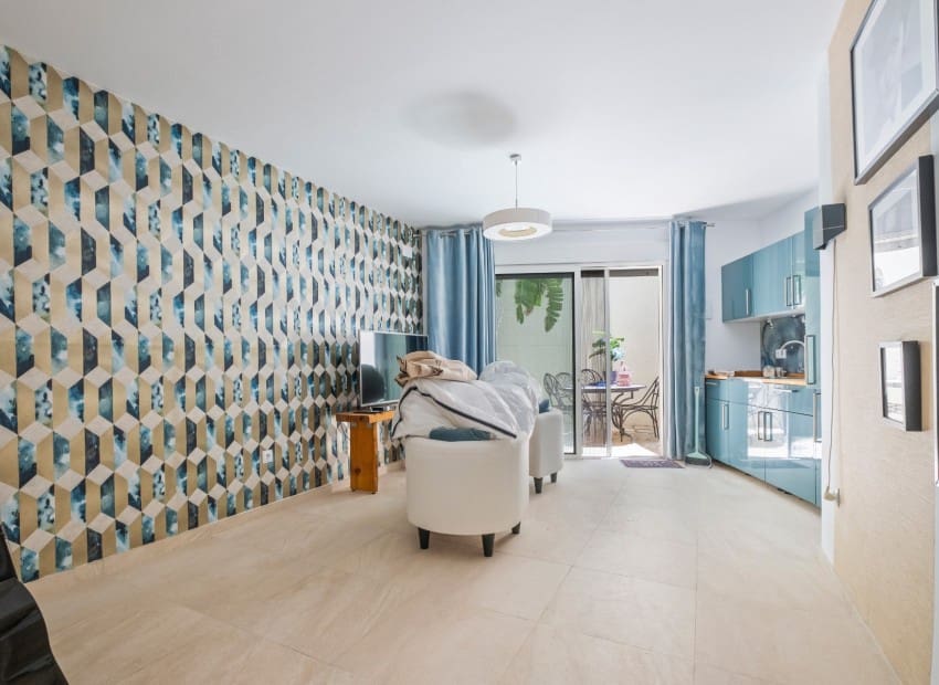 5 bedroom Villa for sale in Altea with pool garage - € 1,975,000 (Ref: 8825676)