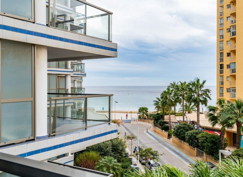 2 bedroom Apartment for sale in Calpe / Calp with pool - € 689,000 (Ref: 8825681)