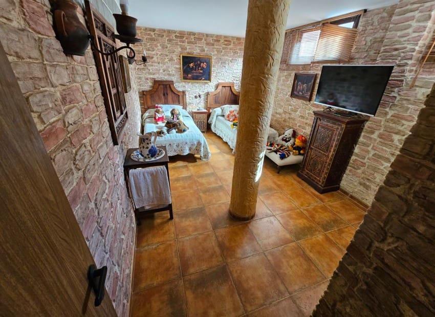 7 chambre Villa/Maison à vendre à Daya Nueva avec piscine garage - 425 000 € (Ref: 8825683)