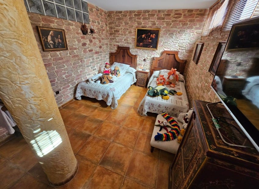 7 chambre Villa/Maison à vendre à Daya Nueva avec piscine garage - 425 000 € (Ref: 8825683)