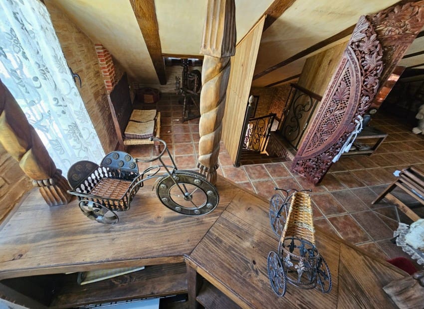 7 chambre Villa/Maison à vendre à Daya Nueva avec piscine garage - 425 000 € (Ref: 8825683)