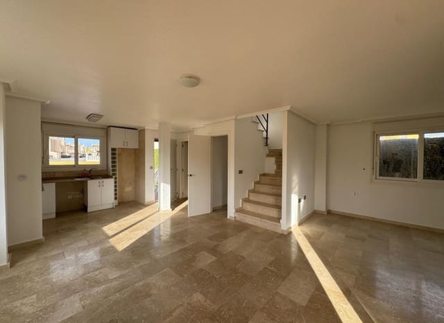 3 makuuhuone Huvila myytävänä paikassa El Raso, Guardamar del Segura mukana uima-altaan - 390 000 € (Ref: 8825687)