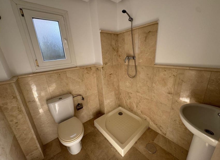 3 makuuhuone Huvila myytävänä paikassa Guardamar del Segura mukana uima-altaan - 390 000 € (Ref: 8825687)