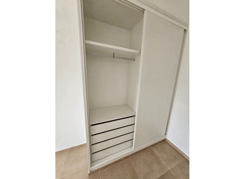 3 slaapkamer Villa te koop in Pilar de la Horadada met zwembad garage - € 265.000 (Ref: 8825688)