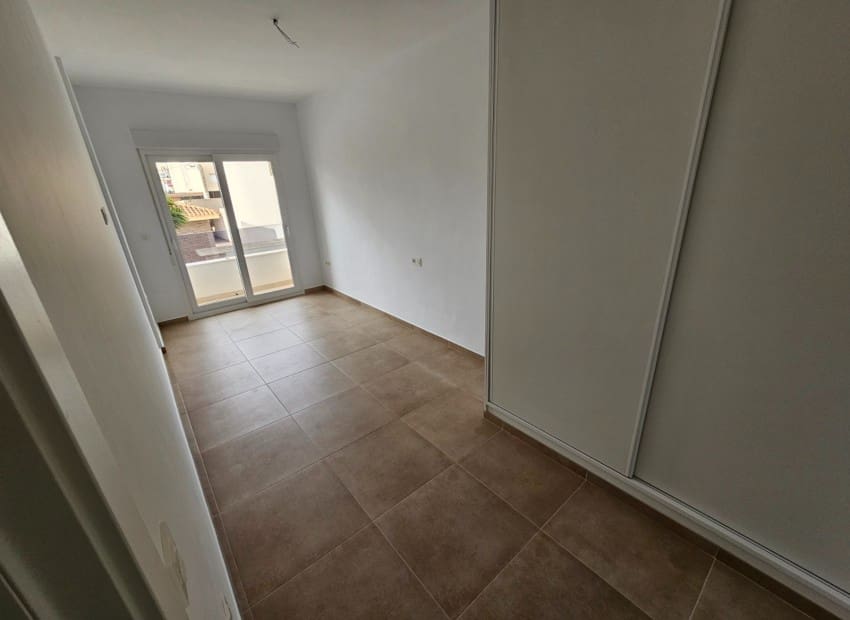 3 slaapkamer Villa te koop in Pilar de la Horadada met zwembad garage - € 265.000 (Ref: 8825688)