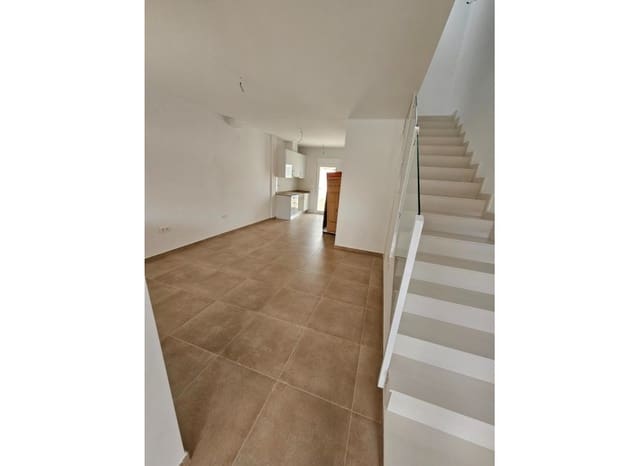 3 slaapkamer Villa te koop in Pilar de la Horadada ciudad, Pilar de la Horadada met zwembad garage - € 265.000 (Ref: 8825688)