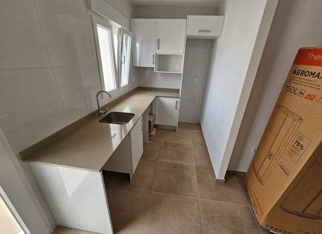 3 slaapkamer Villa te koop in Pilar de la Horadada ciudad, Pilar de la Horadada met zwembad garage - € 265.000 (Ref: 8825688)