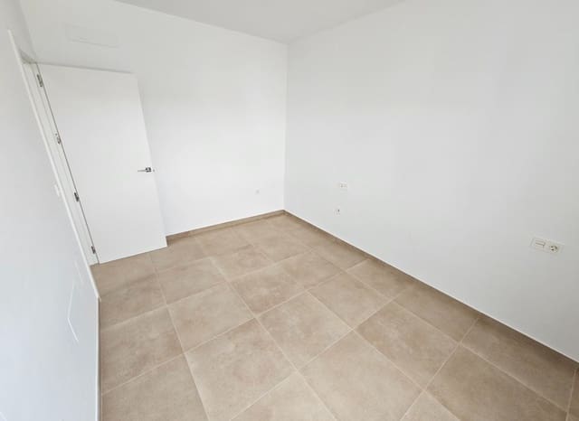 3 slaapkamer Villa te koop in Pilar de la Horadada ciudad, Pilar de la Horadada met zwembad garage - € 265.000 (Ref: 8825688)