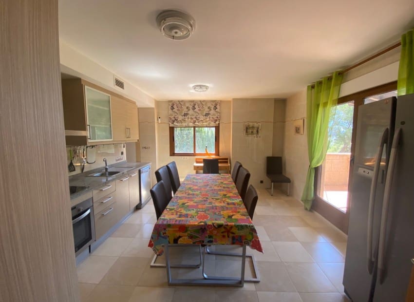 4 soverom Villa til salgs i Altea la Vella med svømmebasseng garasje - € 630 000 (Ref: 8825689)