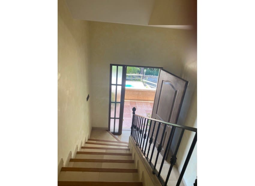 4 soverom Villa til salgs i Altea la Vella med svømmebasseng garasje - € 630 000 (Ref: 8825689)