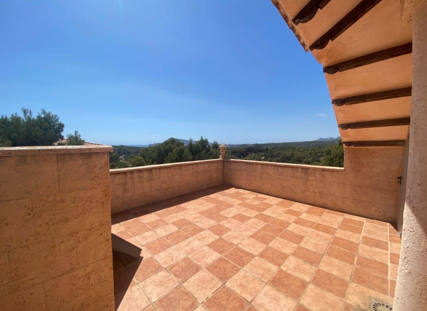 4 soverom Villa til salgs i Altea la Vella med svømmebasseng garasje - € 630 000 (Ref: 8825689)