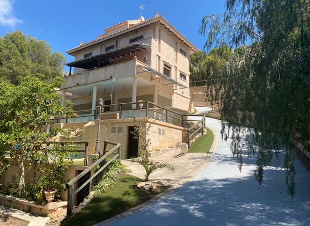 4 soverom Villa til salgs i Altea la Vella, Altea med svømmebasseng garasje - € 630 000 (Ref: 8825689)
