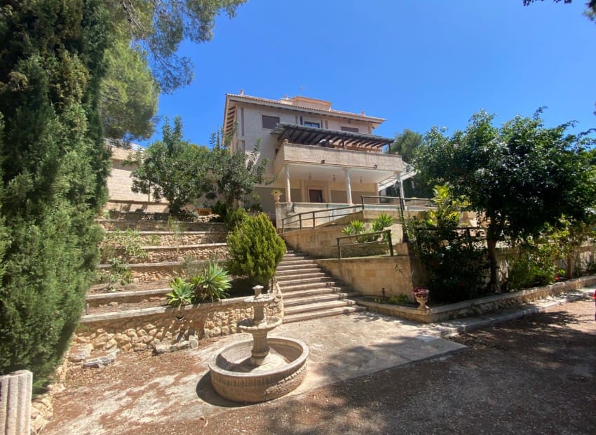 4 soverom Villa til salgs i Altea la Vella med svømmebasseng garasje - € 630 000 (Ref: 8825689)