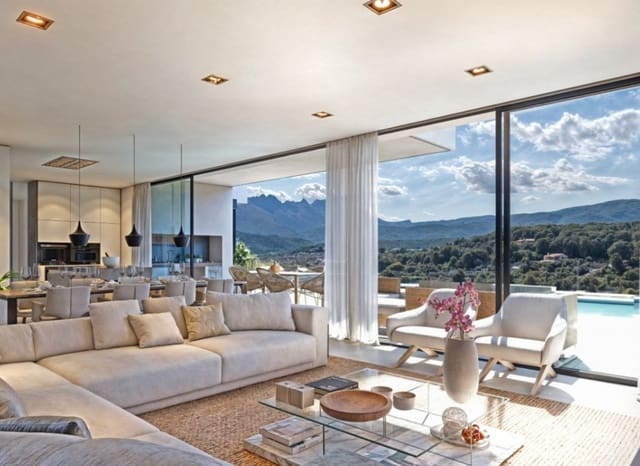 Chalet de 3 habitaciones en Gargasindi, Calpe / Calp en venta con piscina garaje - 975.000 € (Ref: 8825695)