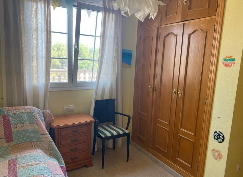 4 soveværelse Villa til salg i Albir med swimmingpool garage - € 450.000 (Ref: 8825704)