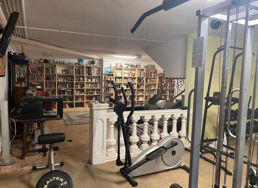 4 soveværelse Villa til salg i Albir med swimmingpool garage - € 450.000 (Ref: 8825704)