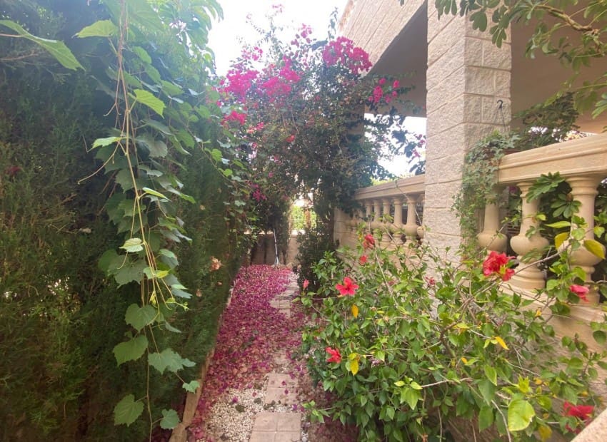 4 soveværelse Villa til salg i Albir med swimmingpool garage - € 450.000 (Ref: 8825704)