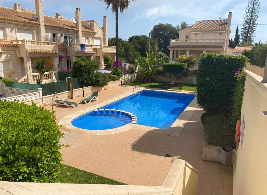 4 soveværelse Villa til salg i Albir med swimmingpool garage - € 450.000 (Ref: 8825704)