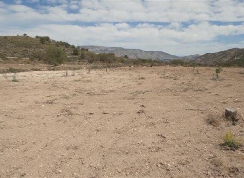 Tontti myytävänä paikassa Relleu - 228 000 € (Ref: 8825706)