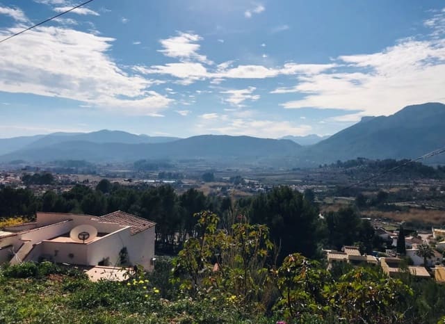 3 Zimmer Villa zu verkaufen in Alcalalí / Alcanalí mit Pool Garage - 600.000 € (Ref: 8825708)