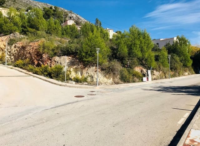 3 Zimmer Villa zu verkaufen in Alcalalí / Alcanalí mit Pool Garage - 600.000 € (Ref: 8825708)