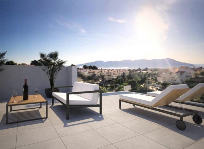 4 Zimmer Villa zu verkaufen in La Nucia mit Pool - 600.000 € (Ref: 8825710)