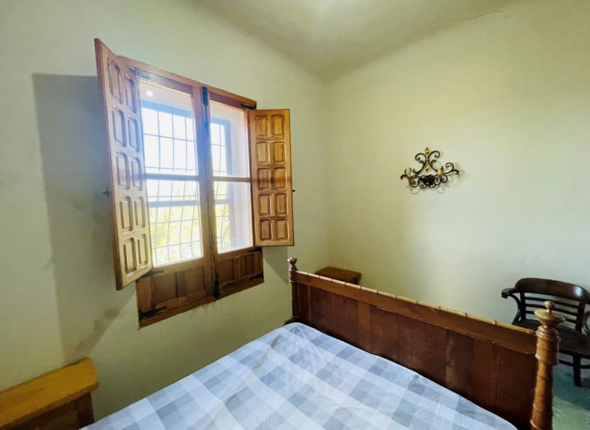 9 soveværelse Finca/Landehus til salg i Jijona / Xixona med swimmingpool garage - € 550.000 (Ref: 8825713)