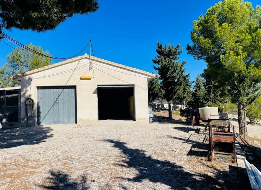 9 soveværelse Finca/Landehus til salg i Jijona / Xixona med swimmingpool garage - € 550.000 (Ref: 8825713)