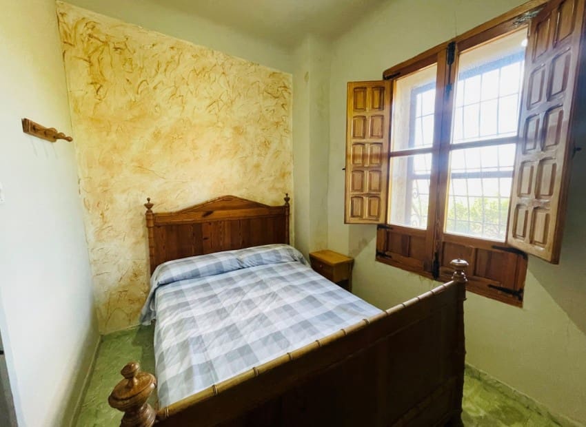 9 soveværelse Finca/Landehus til salg i Jijona / Xixona med swimmingpool garage - € 550.000 (Ref: 8825713)