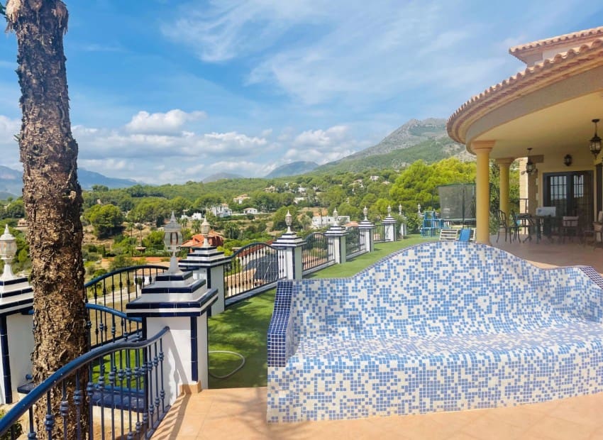 6 slaapkamer Villa te koop in Altea la Vella met zwembad garage - € 2.299.500 (Ref: 8825714)