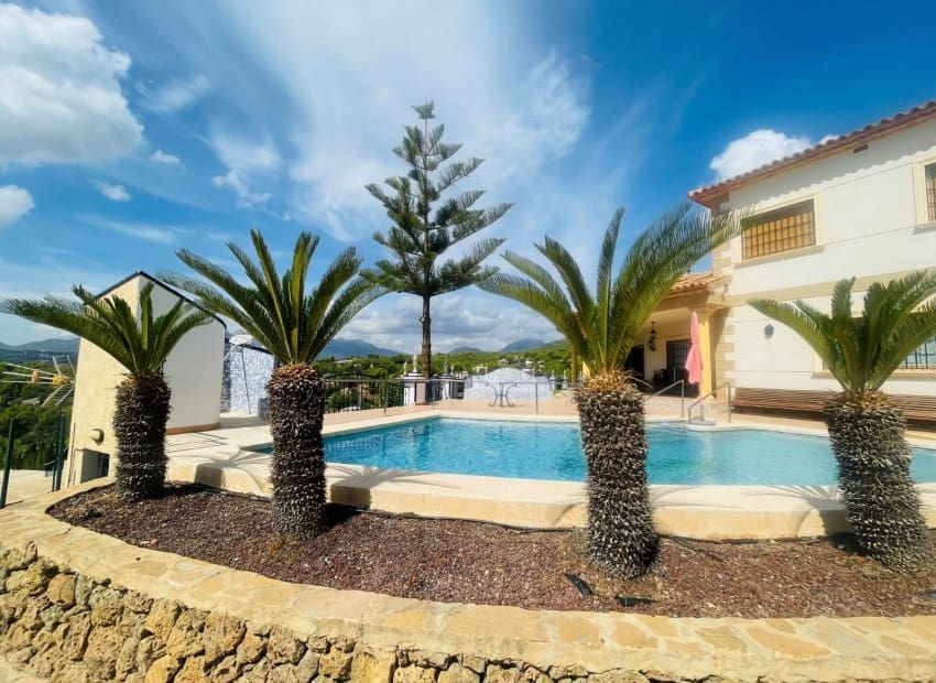 6 slaapkamer Villa te koop in Altea la Vella met zwembad garage - € 2.299.500 (Ref: 8825714)