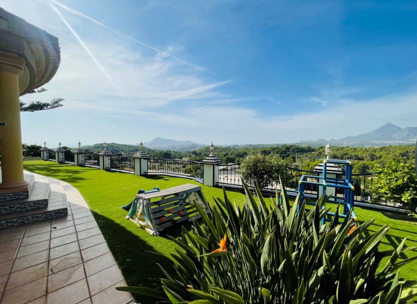 6 slaapkamer Villa te koop in Altea la Vella met zwembad garage - € 2.299.500 (Ref: 8825714)