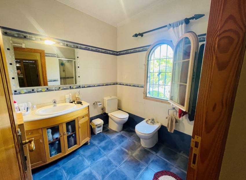 6 slaapkamer Villa te koop in Altea la Vella met zwembad garage - € 2.299.500 (Ref: 8825714)