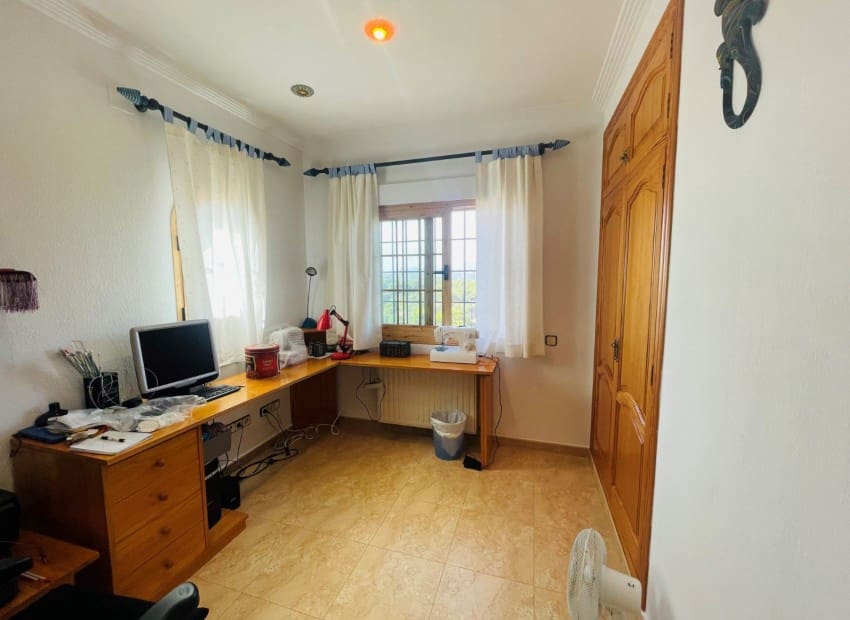 6 slaapkamer Villa te koop in Altea la Vella met zwembad garage - € 2.299.500 (Ref: 8825714)